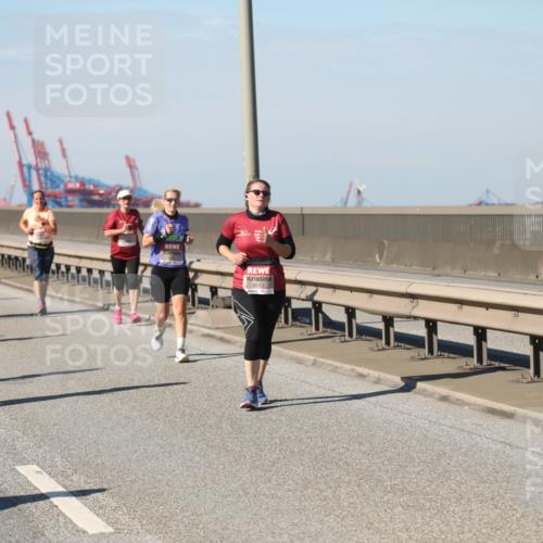 03.10.2025 - Köhlbrandbrückenlauf Yannick Fuchs http://msf.ph/oto/9185209 03.10.2025 12:03:40 Position 3 5113 meine-sportfotos.de