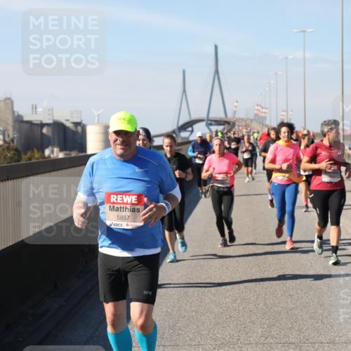 03.10.2025 - Köhlbrandbrückenlauf Yannick Fuchs http://msf.ph/oto/9185226 03.10.2025 12:03:42 Position 3 5857 meine-sportfotos.de