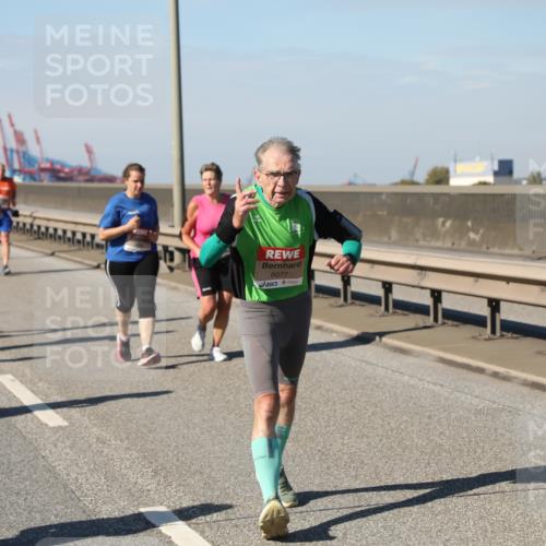 03.10.2025 - Köhlbrandbrückenlauf Yannick Fuchs http://msf.ph/oto/9185307 03.10.2025 12:03:52 Position 3 6077 meine-sportfotos.de