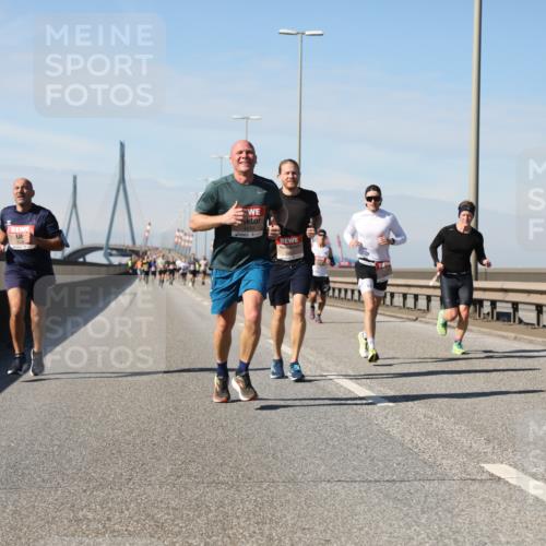 03.10.2025 - Köhlbrandbrückenlauf Yannick Fuchs http://msf.ph/oto/9185314 03.10.2025 11:42:40 Position 3  meine-sportfotos.de