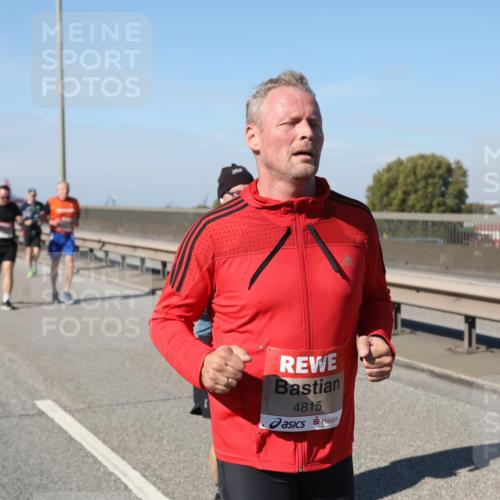 03.10.2025 - Köhlbrandbrückenlauf Yannick Fuchs http://msf.ph/oto/9185353 03.10.2025 12:03:57 Position 3 4815 meine-sportfotos.de