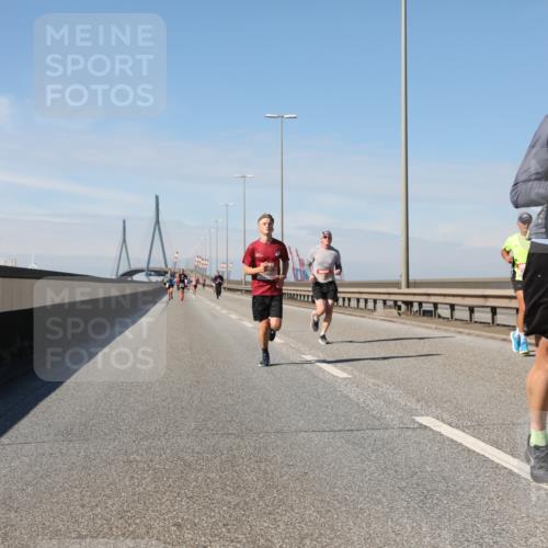 03.10.2025 - Köhlbrandbrückenlauf Yannick Fuchs http://msf.ph/oto/9185484 03.10.2025 11:43:07 Position 3 5775 meine-sportfotos.de
