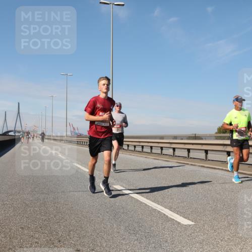 03.10.2025 - Köhlbrandbrückenlauf Yannick Fuchs http://msf.ph/oto/9185496 03.10.2025 11:43:09 Position 3  meine-sportfotos.de