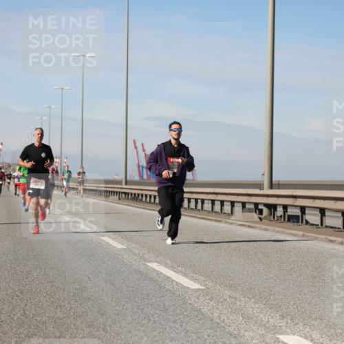 03.10.2025 - Köhlbrandbrückenlauf Yannick Fuchs http://msf.ph/oto/9185538 03.10.2025 11:43:17 Position 3  meine-sportfotos.de