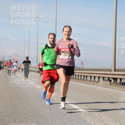 03.10.2025 - Köhlbrandbrückenlauf Yannick Fuchs http://msf.ph/oto/9185581 03.10.2025 11:43:23 Position 3 4148 meine-sportfotos.de