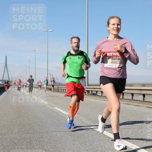 03.10.2025 - Köhlbrandbrückenlauf Yannick Fuchs http://msf.ph/oto/9185591 03.10.2025 11:43:25 Position 3 4148 meine-sportfotos.de