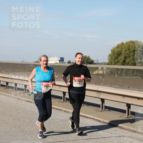03.10.2025 - Köhlbrandbrückenlauf Yannick Fuchs http://msf.ph/oto/9185595 03.10.2025 12:04:32 Position 3 6571, 4607 meine-sportfotos.de