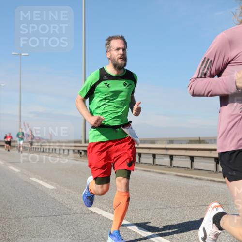 03.10.2025 - Köhlbrandbrückenlauf Yannick Fuchs http://msf.ph/oto/9185596 03.10.2025 11:43:25 Position 3 4148 meine-sportfotos.de