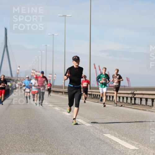 03.10.2025 - Köhlbrandbrückenlauf Yannick Fuchs http://msf.ph/oto/9185603 03.10.2025 11:43:27 Position 3  meine-sportfotos.de