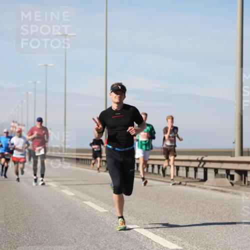 03.10.2025 - Köhlbrandbrückenlauf Yannick Fuchs http://msf.ph/oto/9185611 03.10.2025 11:43:28 Position 3  meine-sportfotos.de