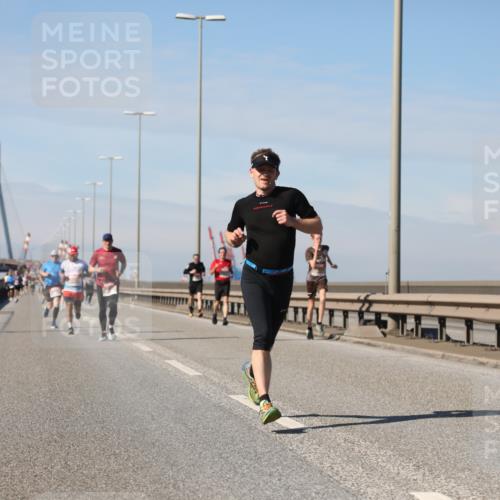 03.10.2025 - Köhlbrandbrückenlauf Yannick Fuchs http://msf.ph/oto/9185615 03.10.2025 11:43:28 Position 3  meine-sportfotos.de