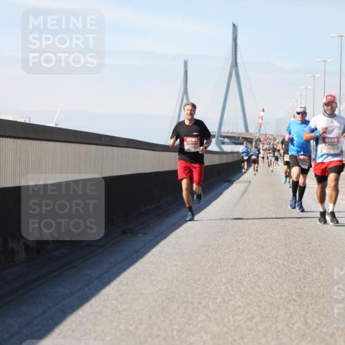 03.10.2025 - Köhlbrandbrückenlauf Yannick Fuchs http://msf.ph/oto/9185631 03.10.2025 11:43:31 Position 3 632 meine-sportfotos.de