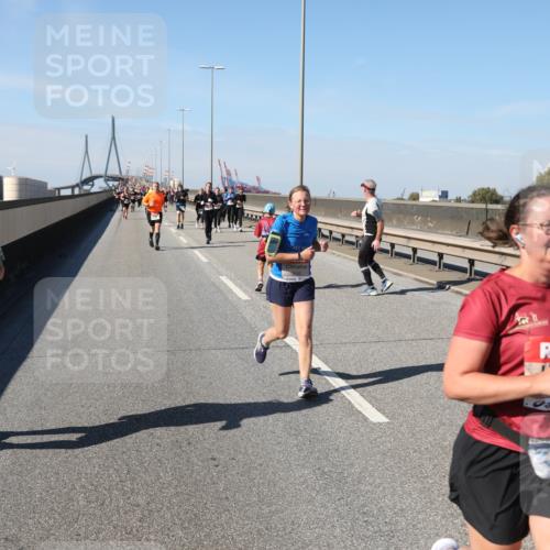 03.10.2025 - Köhlbrandbrückenlauf Yannick Fuchs http://msf.ph/oto/9185752 03.10.2025 12:04:47 Position 3 5510 meine-sportfotos.de