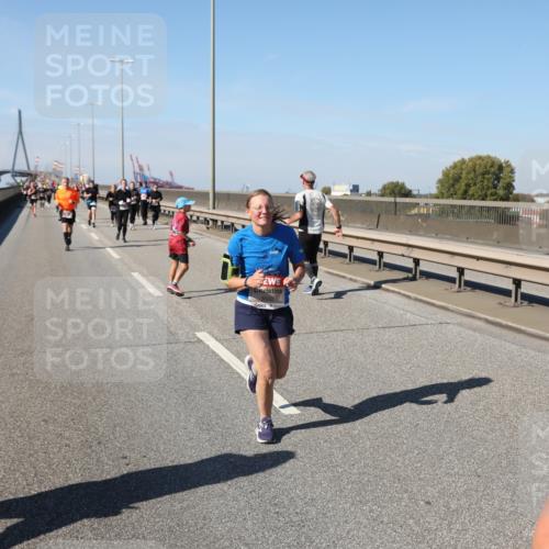 03.10.2025 - Köhlbrandbrückenlauf Yannick Fuchs http://msf.ph/oto/9185760 03.10.2025 12:04:48 Position 3  meine-sportfotos.de