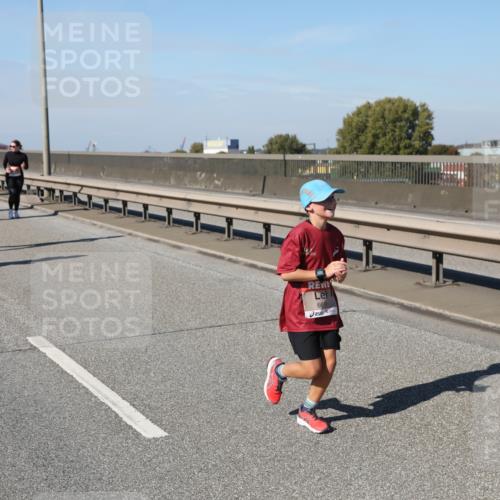 03.10.2025 - Köhlbrandbrückenlauf Yannick Fuchs http://msf.ph/oto/9185782 03.10.2025 12:04:50 Position 3 1123, 199 meine-sportfotos.de