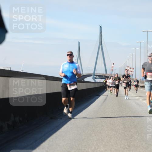 03.10.2025 - Köhlbrandbrückenlauf Yannick Fuchs http://msf.ph/oto/9185889 03.10.2025 11:43:51 Position 3  meine-sportfotos.de