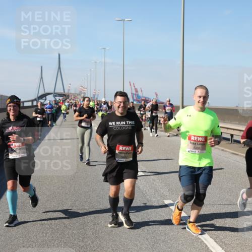 03.10.2025 - Köhlbrandbrückenlauf Yannick Fuchs http://msf.ph/oto/9185920 03.10.2025 12:05:05 Position 3 8505, 6692, 5438 meine-sportfotos.de