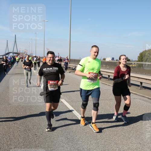 03.10.2025 - Köhlbrandbrückenlauf Yannick Fuchs http://msf.ph/oto/9185928 03.10.2025 12:05:06 Position 3 6505, 6692 meine-sportfotos.de