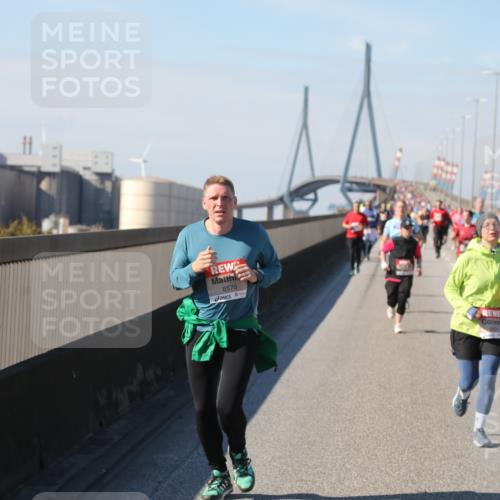 03.10.2025 - Köhlbrandbrückenlauf Yannick Fuchs http://msf.ph/oto/9186060 03.10.2025 12:05:16 Position 3 352, 6570 meine-sportfotos.de