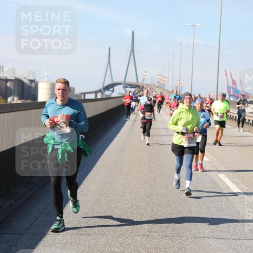 03.10.2025 - Köhlbrandbrückenlauf Yannick Fuchs http://msf.ph/oto/9186072 03.10.2025 12:05:16 Position 3  meine-sportfotos.de