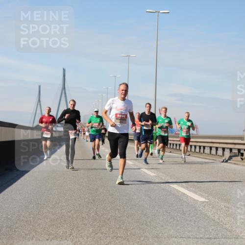 03.10.2025 - Köhlbrandbrückenlauf Yannick Fuchs http://msf.ph/oto/9186140 03.10.2025 11:44:12 Position 3  meine-sportfotos.de