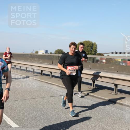 03.10.2025 - Köhlbrandbrückenlauf Yannick Fuchs http://msf.ph/oto/9186190 03.10.2025 12:05:25 Position 3 5649 meine-sportfotos.de