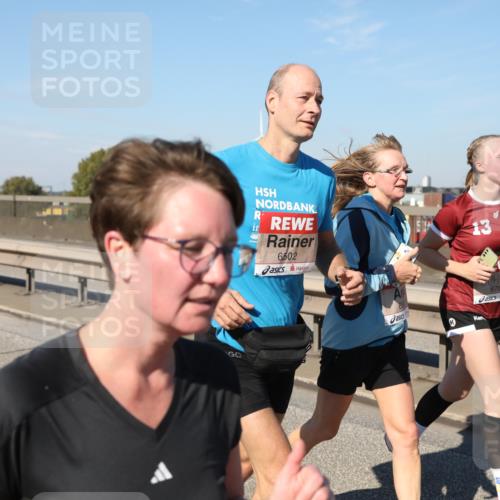 03.10.2025 - Köhlbrandbrückenlauf Yannick Fuchs http://msf.ph/oto/9186245 03.10.2025 12:05:29 Position 3 6502, 13, 6768 meine-sportfotos.de