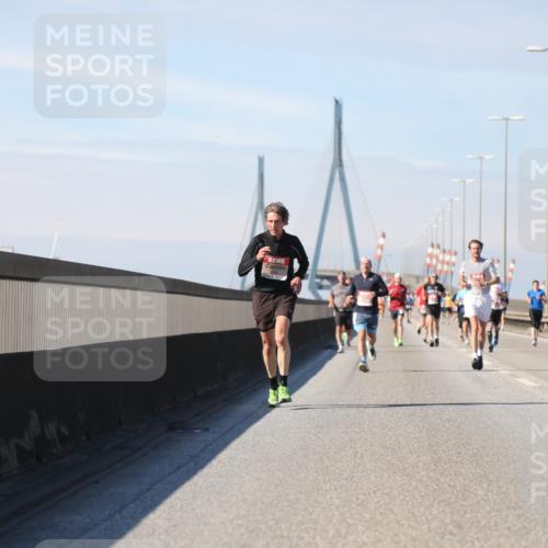 03.10.2025 - Köhlbrandbrückenlauf Yannick Fuchs http://msf.ph/oto/9186271 03.10.2025 11:44:27 Position 3  meine-sportfotos.de