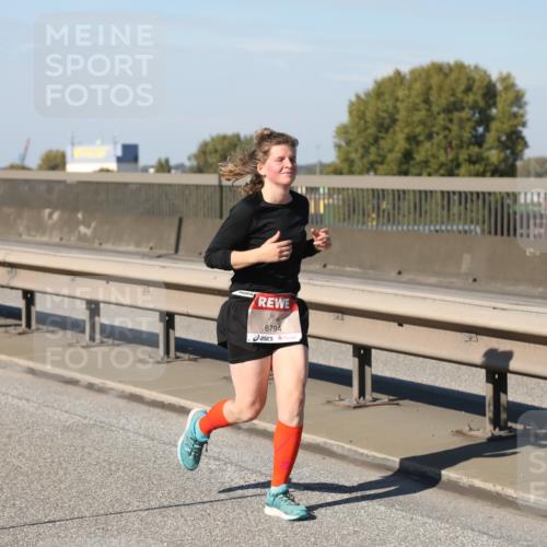 03.10.2025 - Köhlbrandbrückenlauf Yannick Fuchs http://msf.ph/oto/9186288 03.10.2025 12:05:32 Position 3 6794 meine-sportfotos.de