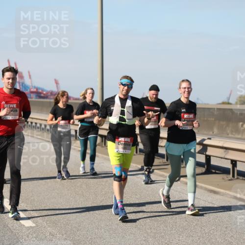 03.10.2025 - Köhlbrandbrückenlauf Yannick Fuchs http://msf.ph/oto/9186308 03.10.2025 12:05:33 Position 3 075, 4245 meine-sportfotos.de