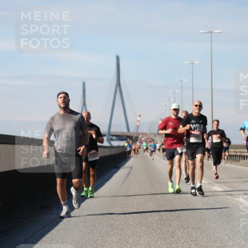 03.10.2025 - Köhlbrandbrückenlauf Yannick Fuchs http://msf.ph/oto/9186385 03.10.2025 11:44:37 Position 3  meine-sportfotos.de
