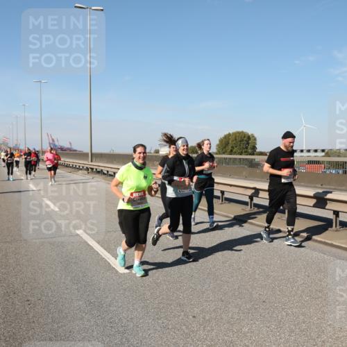 03.10.2025 - Köhlbrandbrückenlauf Yannick Fuchs http://msf.ph/oto/9186399 03.10.2025 12:05:37 Position 3  meine-sportfotos.de