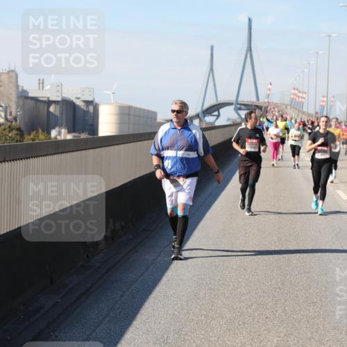 03.10.2025 - Köhlbrandbrückenlauf Yannick Fuchs http://msf.ph/oto/9186436 03.10.2025 12:05:39 Position 3  meine-sportfotos.de