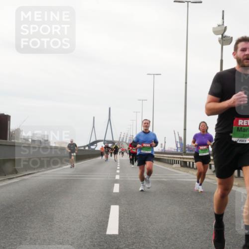 03.10.2025 - Köhlbrandbrückenlauf Matties Gatica Varas http://msf.ph/oto/9186445 03.10.2025 15:46:25 Position 3 7105 meine-sportfotos.de