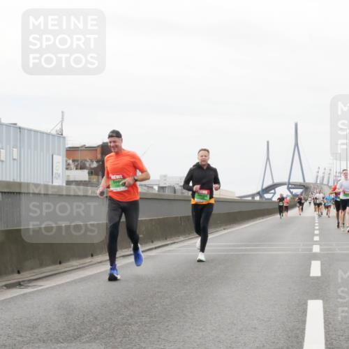 03.10.2025 - Köhlbrandbrückenlauf Matties Gatica Varas http://msf.ph/oto/9186528 03.10.2025 15:46:43 Position 3  meine-sportfotos.de
