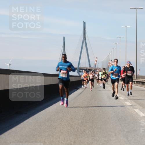 03.10.2025 - Köhlbrandbrückenlauf Yannick Fuchs http://msf.ph/oto/9186554 03.10.2025 11:44:54 Position 3  meine-sportfotos.de