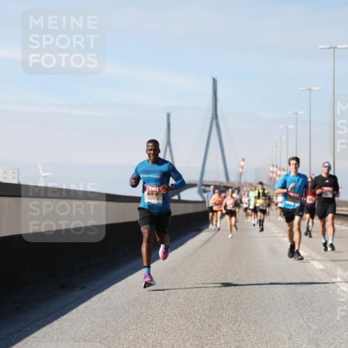 03.10.2025 - Köhlbrandbrückenlauf Yannick Fuchs http://msf.ph/oto/9186564 03.10.2025 11:44:55 Position 3 5718 meine-sportfotos.de