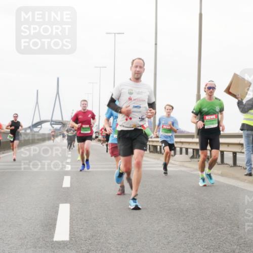 03.10.2025 - Köhlbrandbrückenlauf Matties Gatica Varas http://msf.ph/oto/9186595 03.10.2025 15:46:59 Position 3  meine-sportfotos.de