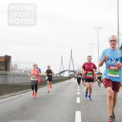 03.10.2025 - Köhlbrandbrückenlauf Matties Gatica Varas http://msf.ph/oto/9186600 03.10.2025 15:47:00 Position 3 73, 8509 meine-sportfotos.de
