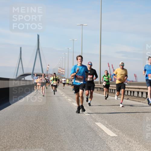 03.10.2025 - Köhlbrandbrückenlauf Yannick Fuchs http://msf.ph/oto/9186603 03.10.2025 11:44:57 Position 3  meine-sportfotos.de