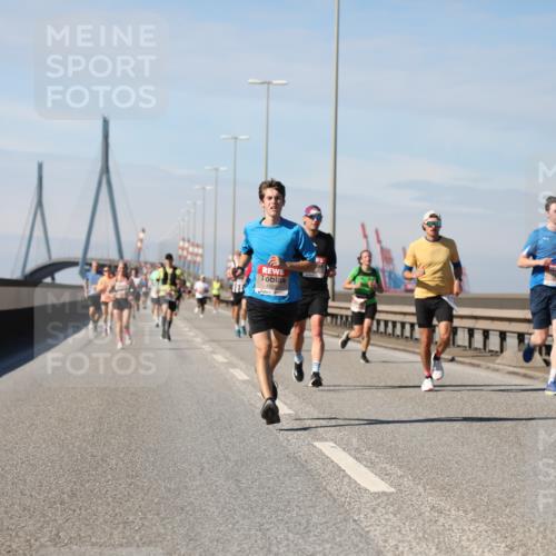 03.10.2025 - Köhlbrandbrückenlauf Yannick Fuchs http://msf.ph/oto/9186615 03.10.2025 11:44:57 Position 3  meine-sportfotos.de