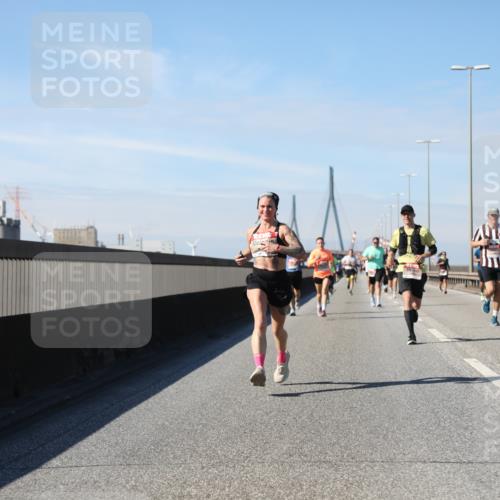 03.10.2025 - Köhlbrandbrückenlauf Yannick Fuchs http://msf.ph/oto/9186704 03.10.2025 11:45:04 Position 3 5779 meine-sportfotos.de