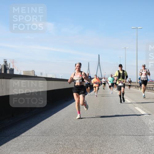 03.10.2025 - Köhlbrandbrückenlauf Yannick Fuchs http://msf.ph/oto/9186707 03.10.2025 11:45:04 Position 3 5779 meine-sportfotos.de