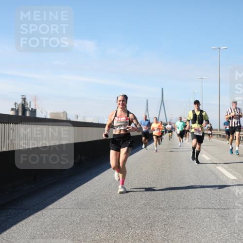 03.10.2025 - Köhlbrandbrückenlauf Yannick Fuchs http://msf.ph/oto/9186713 03.10.2025 11:45:04 Position 3  meine-sportfotos.de