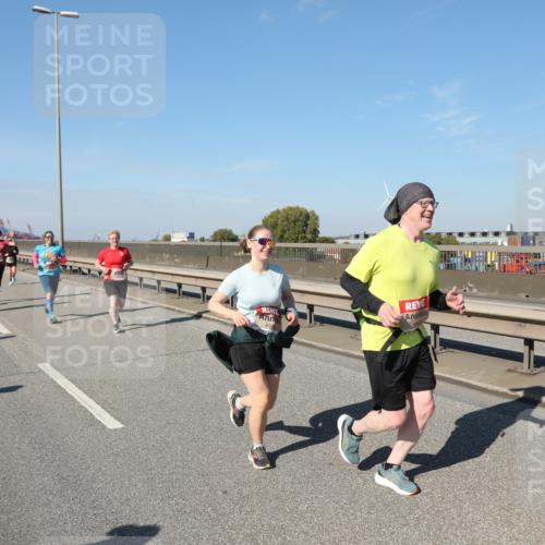 03.10.2025 - Köhlbrandbrückenlauf Yannick Fuchs http://msf.ph/oto/9186721 03.10.2025 12:05:54 Position 3 491 meine-sportfotos.de