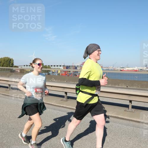 03.10.2025 - Köhlbrandbrückenlauf Yannick Fuchs http://msf.ph/oto/9186733 03.10.2025 12:05:55 Position 3 491 meine-sportfotos.de