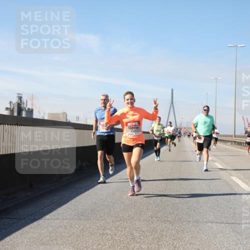 03.10.2025 - Köhlbrandbrückenlauf Yannick Fuchs http://msf.ph/oto/9186770 03.10.2025 11:45:08 Position 3 4095 meine-sportfotos.de