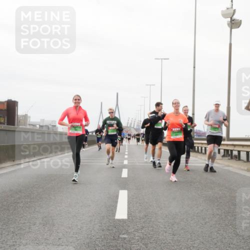 03.10.2025 - Köhlbrandbrückenlauf Matties Gatica Varas http://msf.ph/oto/9186813 03.10.2025 15:47:47 Position 3 3 meine-sportfotos.de