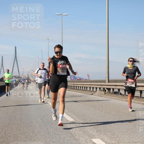 03.10.2025 - Köhlbrandbrückenlauf Yannick Fuchs http://msf.ph/oto/9186838 03.10.2025 11:45:13 Position 3 6601 meine-sportfotos.de
