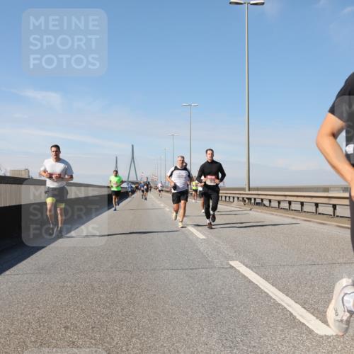 03.10.2025 - Köhlbrandbrückenlauf Yannick Fuchs http://msf.ph/oto/9186863 03.10.2025 11:45:14 Position 3 6601 meine-sportfotos.de